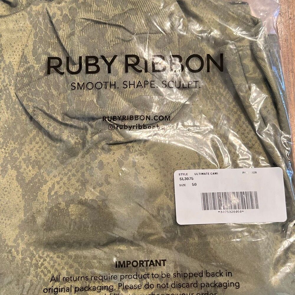 Ruby Ribbon Ultimate Cami Foliage Snake New Size 50